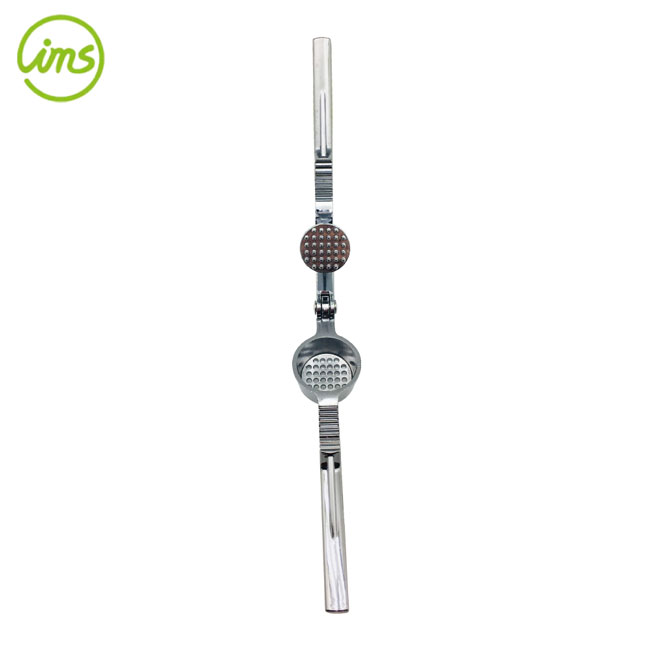 2 in 1 Garlic Press Crusher & Nutcracker